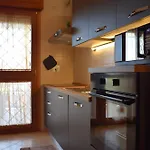 Apartment Domus Ale Poggio - With Private Parking Rom
